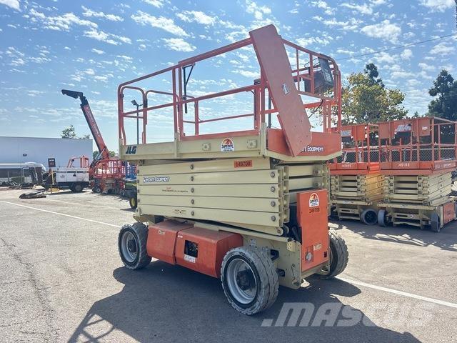 JLG M4069 Ножничные подъемники