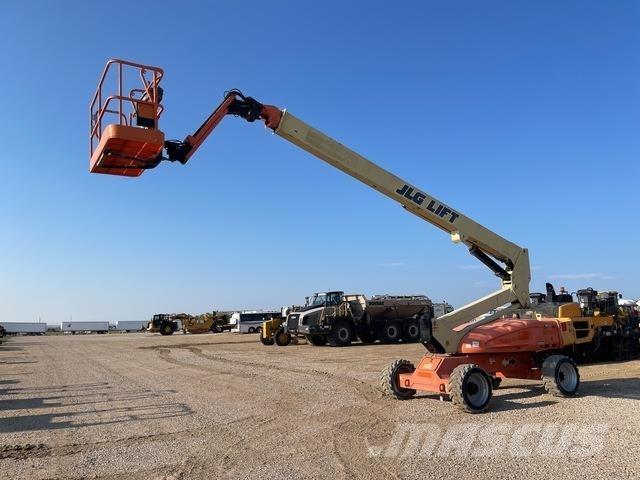 JLG M600JP Телескопические подъемники