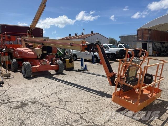 JLG M600JP Телескопические подъемники