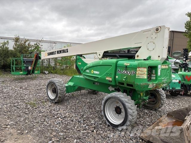 JLG M600JP Телескопические подъемники