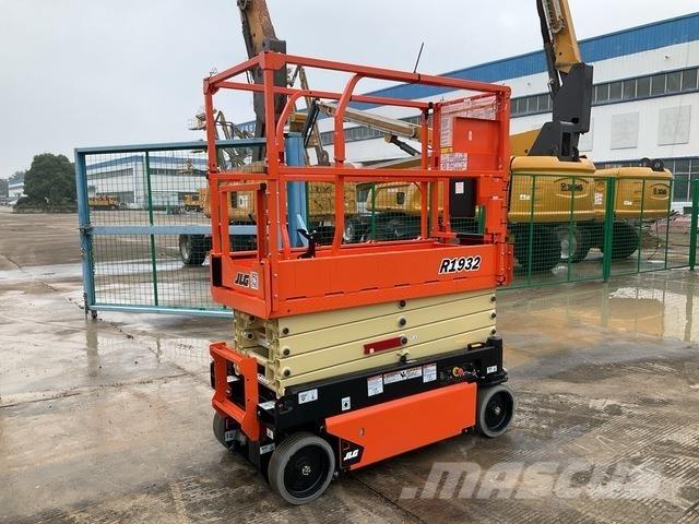 JLG R1932 Ножничные подъемники