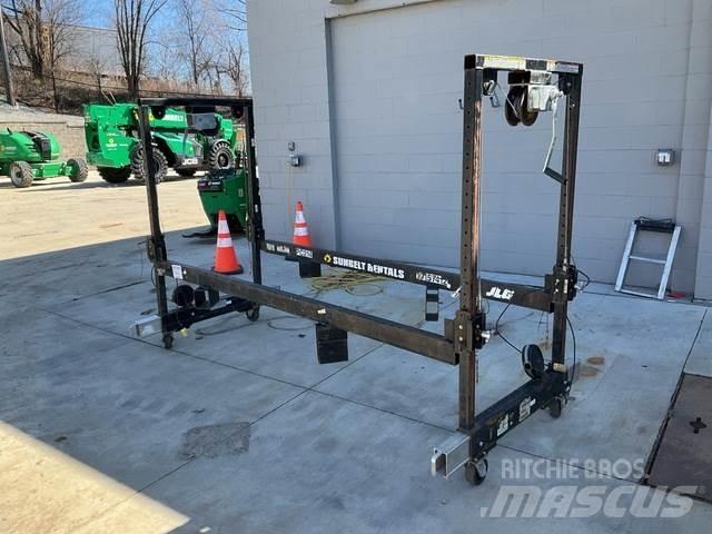 JLG Straddle Строительная техника - Другие