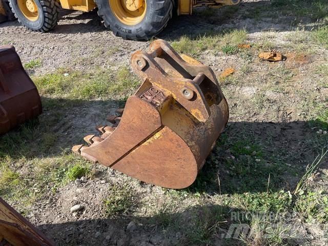 John Deere  Ковши