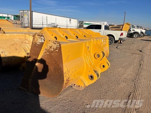 John Deere  Ковши