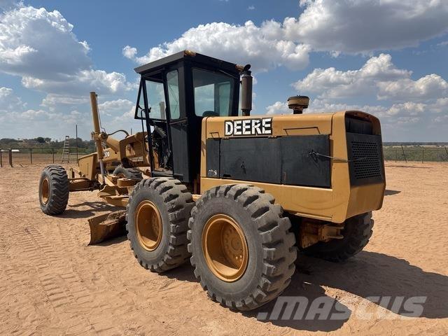 John Deere 770 Грейдеры