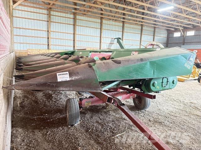 John Deere 843 Строительная техника - Другие