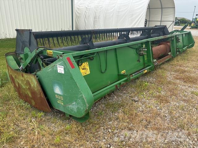 John Deere 925 Жатки