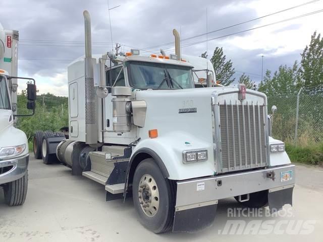 Kenworth DS Седельные тягачи