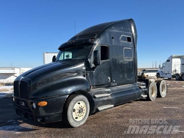 Kenworth T2000 Седельные тягачи