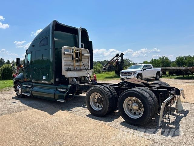 Kenworth T2000 Седельные тягачи