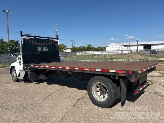 Kenworth T3 Грузовики-платформы/боковая разгрузка