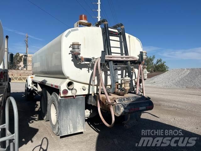Kenworth T300 Поливочные машины