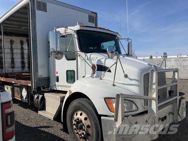 Kenworth T370 Тентованные грузовики