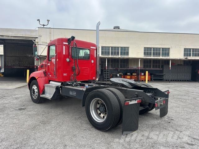 Kenworth T370 Седельные тягачи
