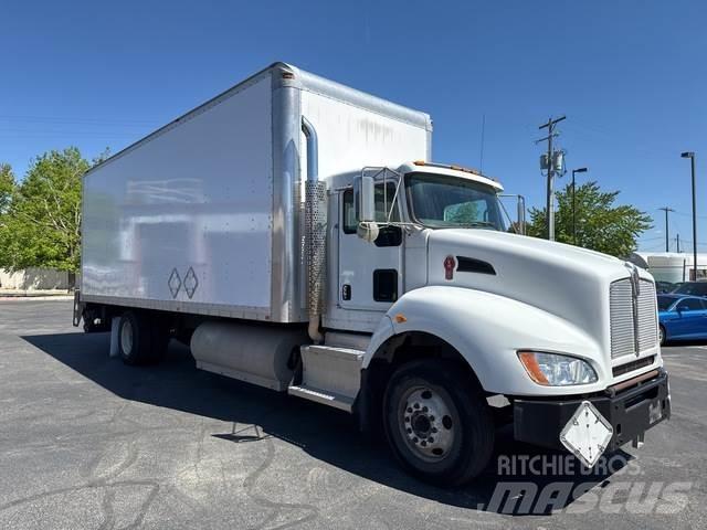 Kenworth T400 Грузовики-Фургоны
