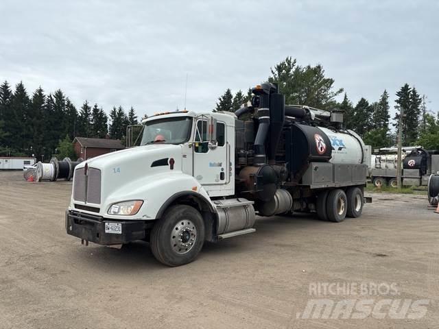 Kenworth T450 Гусеничные экскаваторы