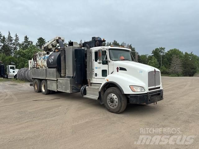 Kenworth T450 Гусеничные экскаваторы