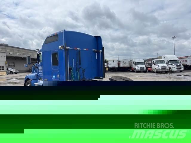 Kenworth T660 Седельные тягачи