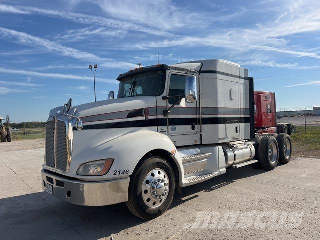 Kenworth T660 Седельные тягачи