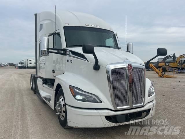 Kenworth T680 Седельные тягачи
