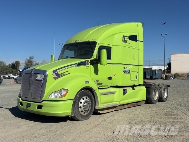 Kenworth T680 Седельные тягачи