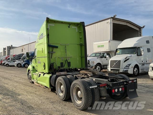 Kenworth T680 Седельные тягачи