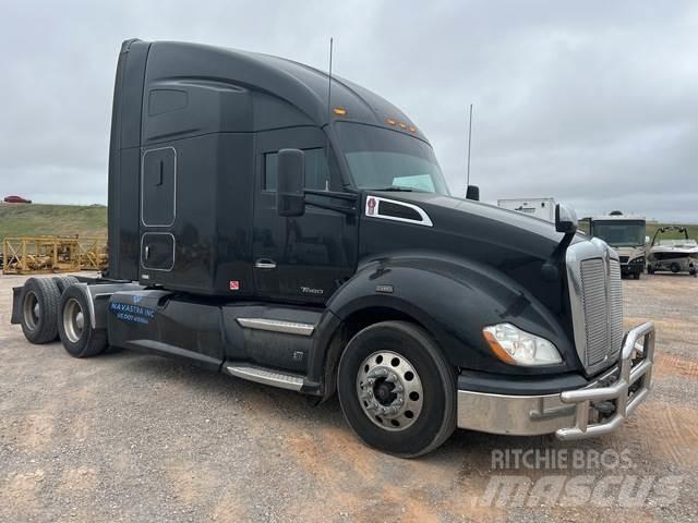 Kenworth T680 Седельные тягачи