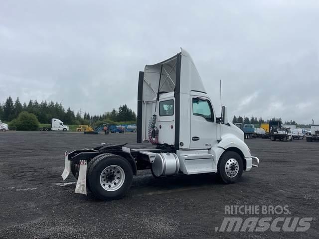 Kenworth T680 Седельные тягачи
