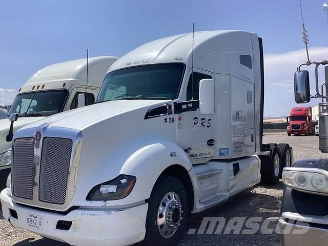 Kenworth T680 Седельные тягачи