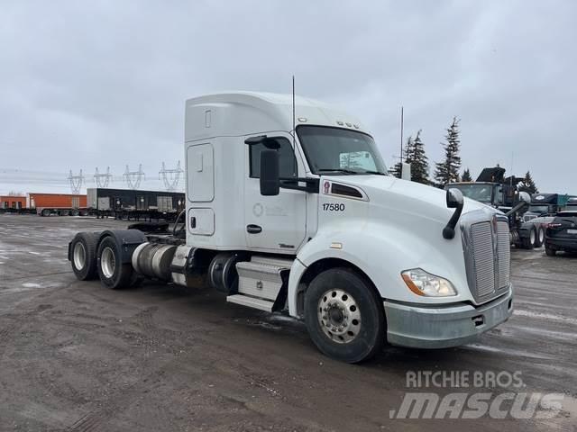 Kenworth T680 Седельные тягачи