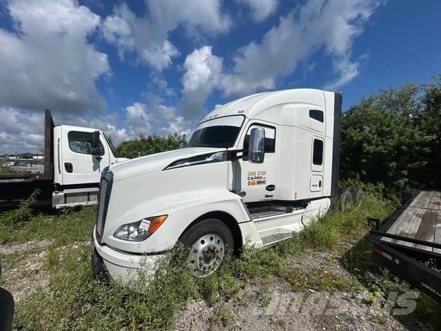 Kenworth T680 Седельные тягачи