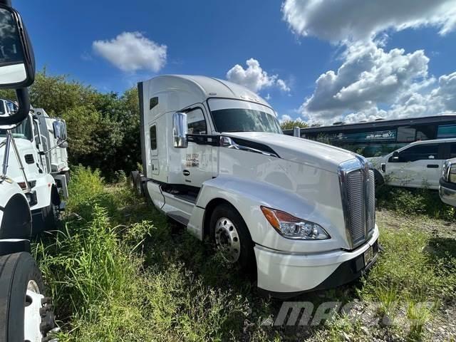 Kenworth T680 Седельные тягачи