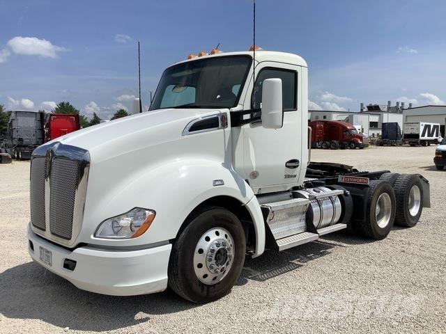 Kenworth T680 Седельные тягачи