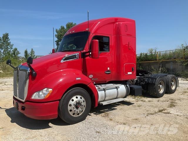 Kenworth T680 Седельные тягачи