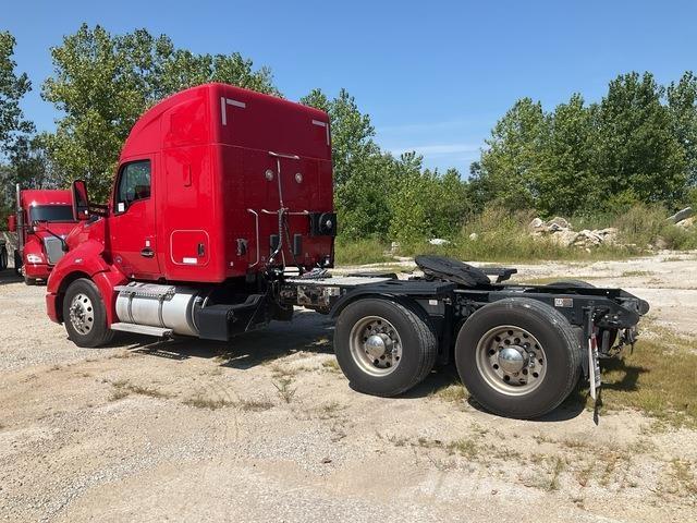 Kenworth T680 Седельные тягачи