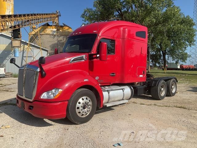 Kenworth T680 Седельные тягачи