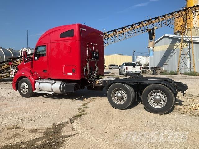 Kenworth T680 Седельные тягачи