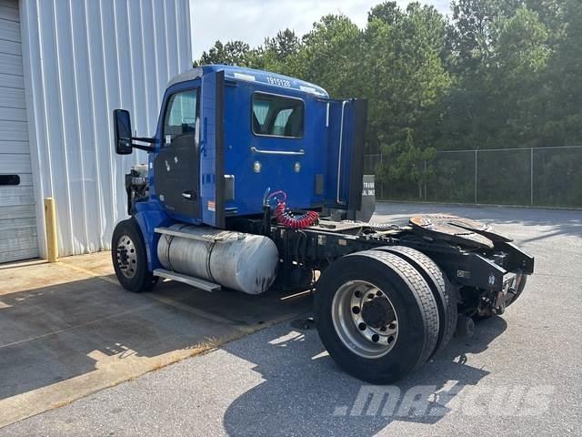 Kenworth T680 Седельные тягачи
