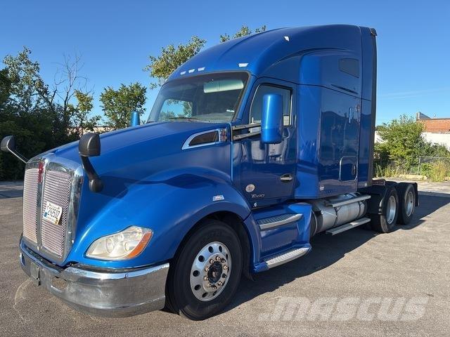 Kenworth T680 Седельные тягачи