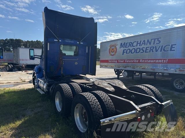 Kenworth T680 Седельные тягачи