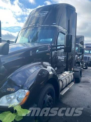 Kenworth T680 Седельные тягачи