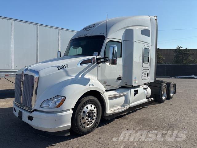 Kenworth T680 Седельные тягачи