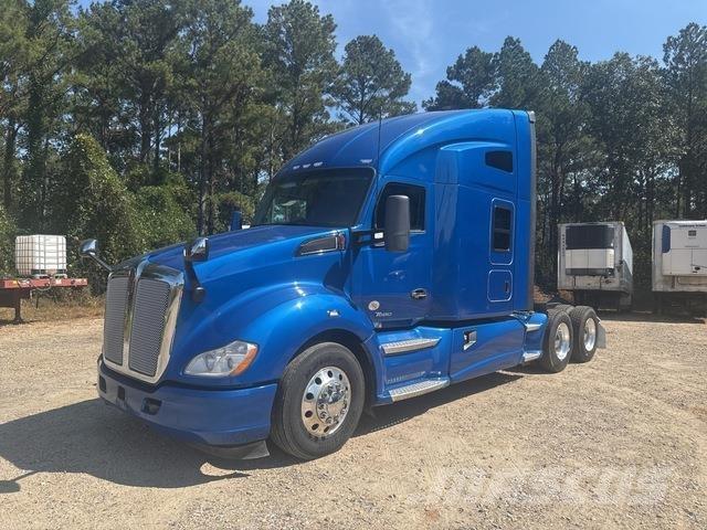 Kenworth T680 Седельные тягачи