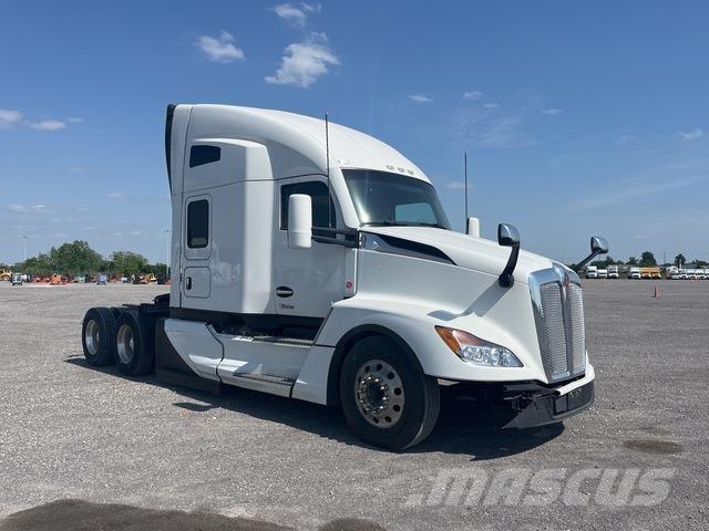 Kenworth T680 Седельные тягачи
