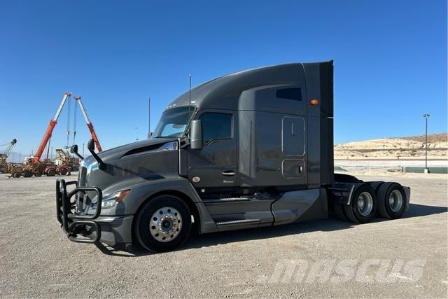 Kenworth T680 Седельные тягачи
