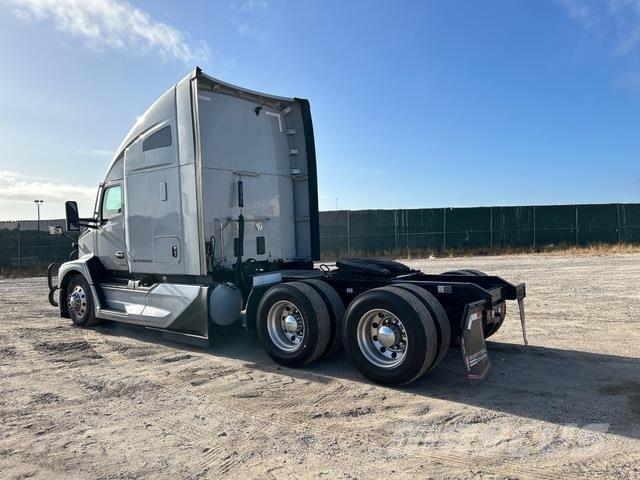 Kenworth T680 Седельные тягачи