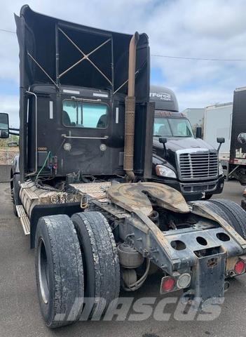Kenworth T680 Седельные тягачи