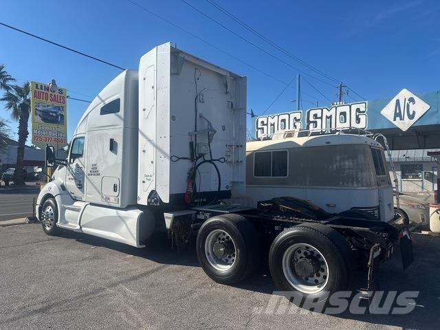 Kenworth T680 Седельные тягачи