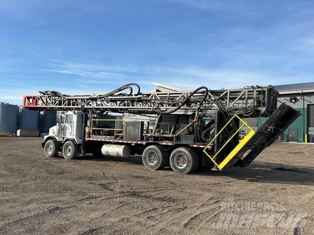 Kenworth T800 Передвижные буровые установки