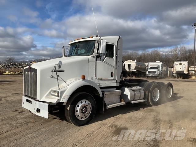 Kenworth T800 Седельные тягачи